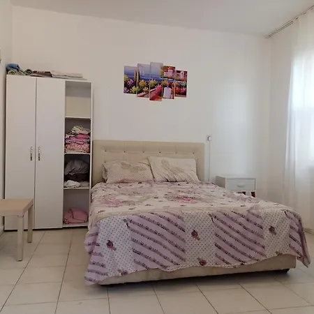 Apartment Sultan House: Beachfront With Balcony And Amenities *